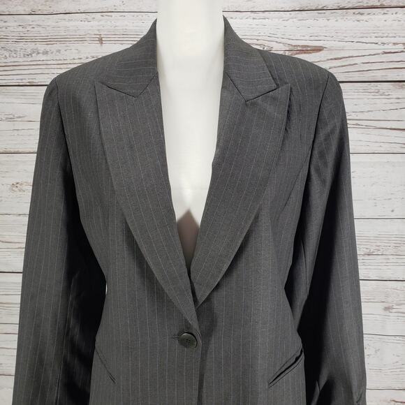 Lafayette 148 New York Gray Pinstriped 100%Wool Blazer Jacket Size 10 - Picture 4 of 15